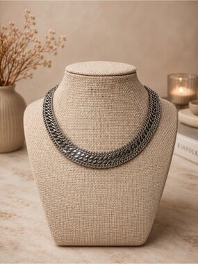 Signed Vintage Bregere’~ Silver Chain Statement Collar Necklace